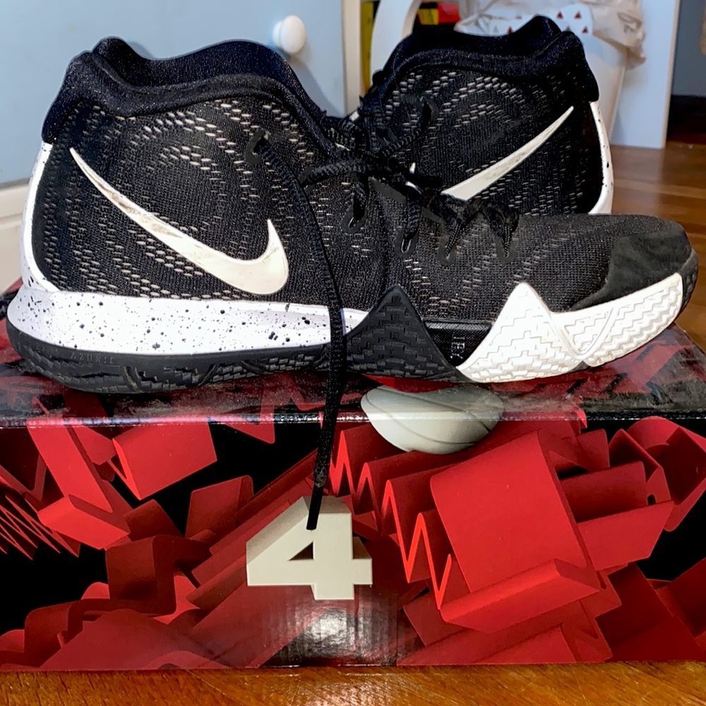 Kyrie 4s, worn once